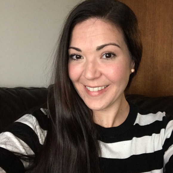 Meet your Posher, Ashley - Picture 1 of 1